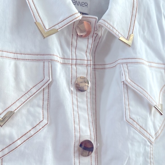 NWT Spanner Gold embellished cream jean jacket XS - Picture 4 of 9